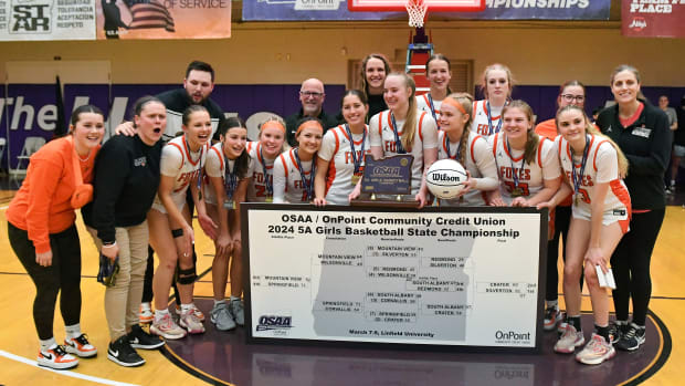a Silverton Crater 5A Oregon girls basketball final 2024 Leon Neuschwander 79